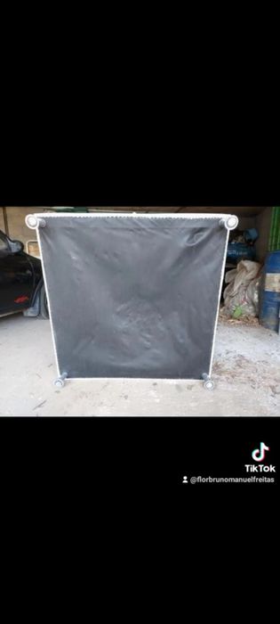 Mesa para o centro da sala