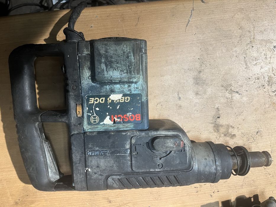 Mlot udarowy mlotowiertarka BOSCH GBH 5 DCE