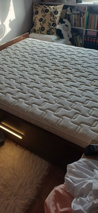 Materac używany 140/200