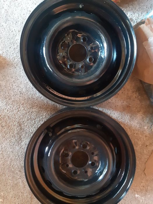 Диски металеві r13 з 2 літніми шинами