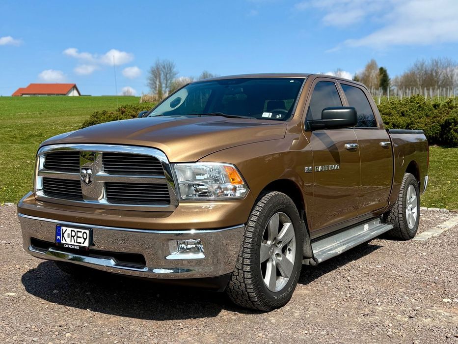 Dodge RAM 5.7 HEMI 390KM 2012r 4x4 Hak