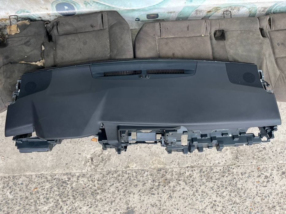 Торпеда консоль Toyota Camry 80 2025-2026