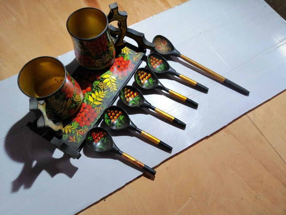 Conjunto antiguidade em madeira