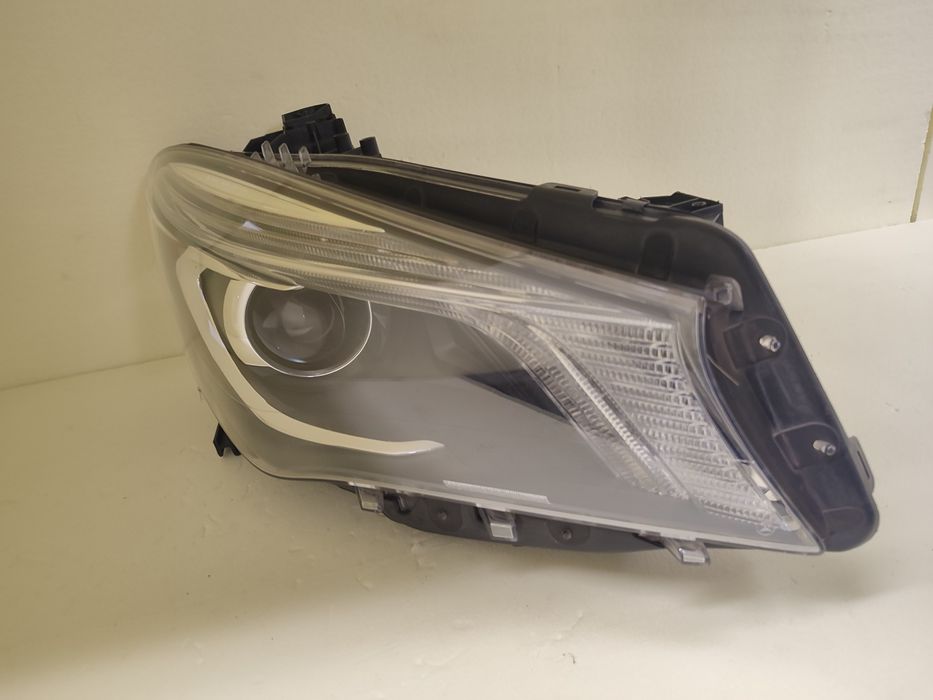 Lampa Reflektor Prawy Przód Mercedes CLA A117 Bi Xenon Led 13r Oryg