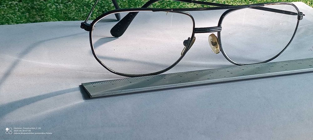 Okulary z oprawkami +2.0