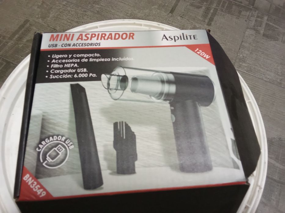Novo Preço Mini aspirador novo em caixa USB