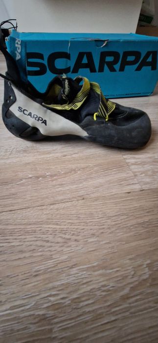 Buty wspinaczkowe Scarpa Veloce 40,5.