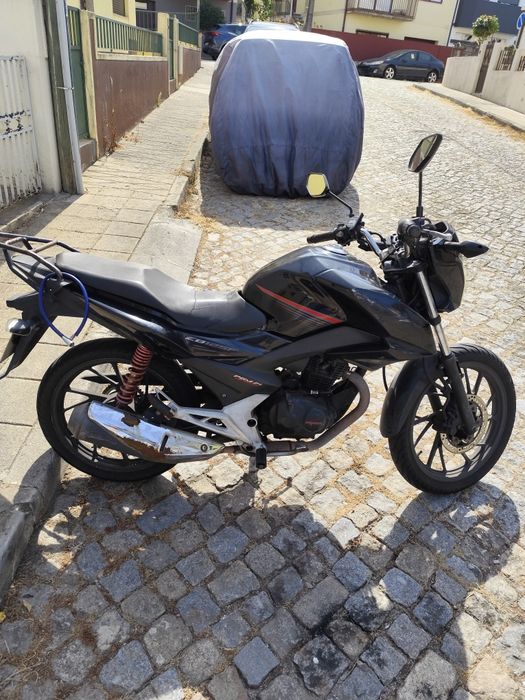 Moto Honda cb 125 ano 2016