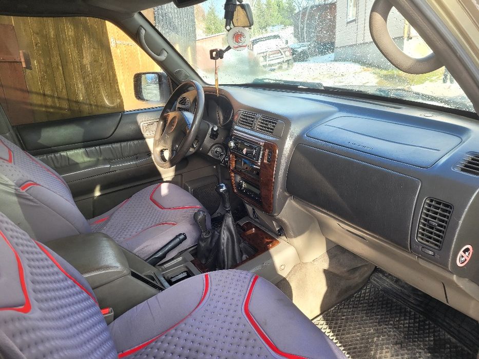 Продам Nissan Patrol y61