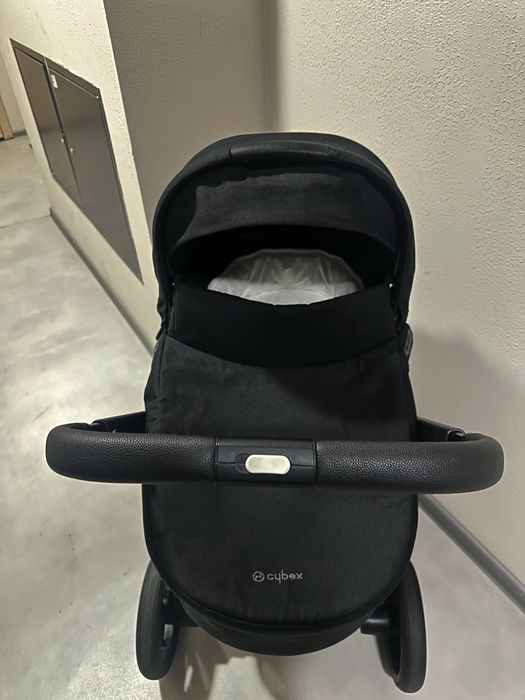 Cybex Balios S Lux 2025