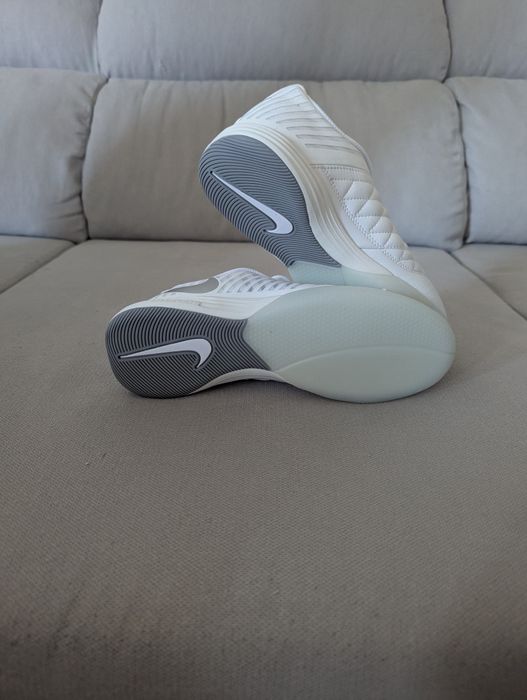Sapatilhas futsal nike novas