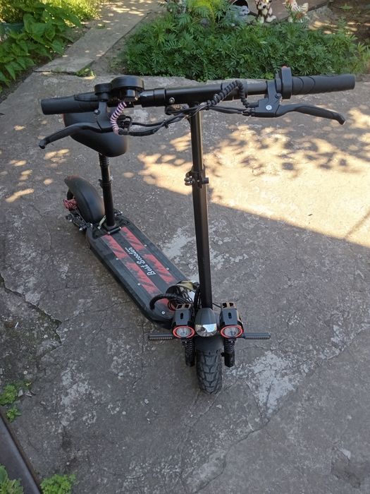 Електричний самокат Best Scooter