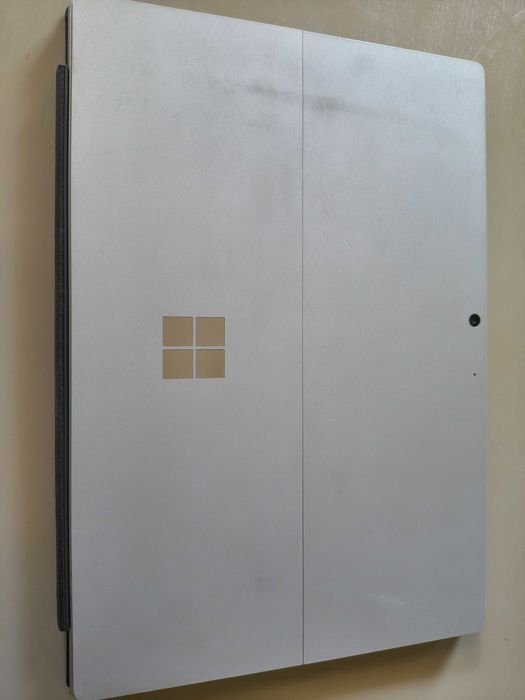 Tablet Surface Pro 7+