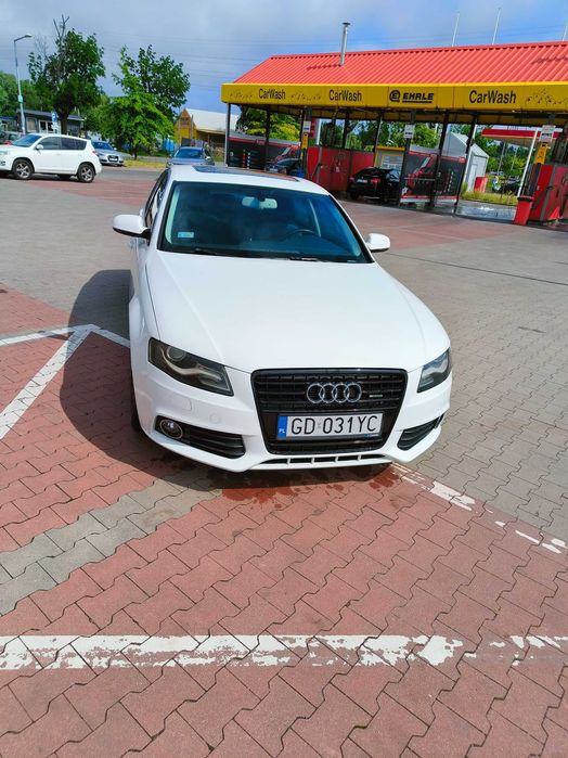 Samochód Audi a4 b8