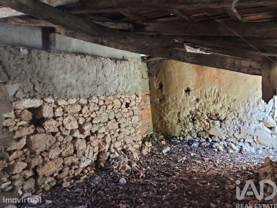 Casa de Campo em Brogueira, Parceiros de Igreja e Alcorochel