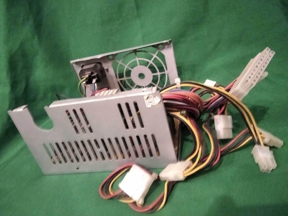 Блок питания ПК на компьютер
