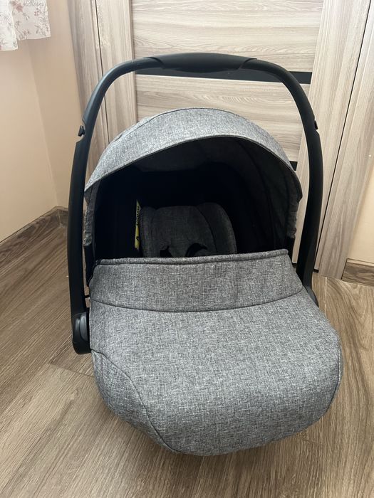 Автокрісло  автолюлька  Bebetto Mars