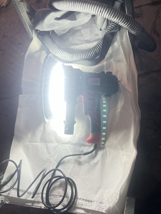 Продам шліфмашинку для стін та стель