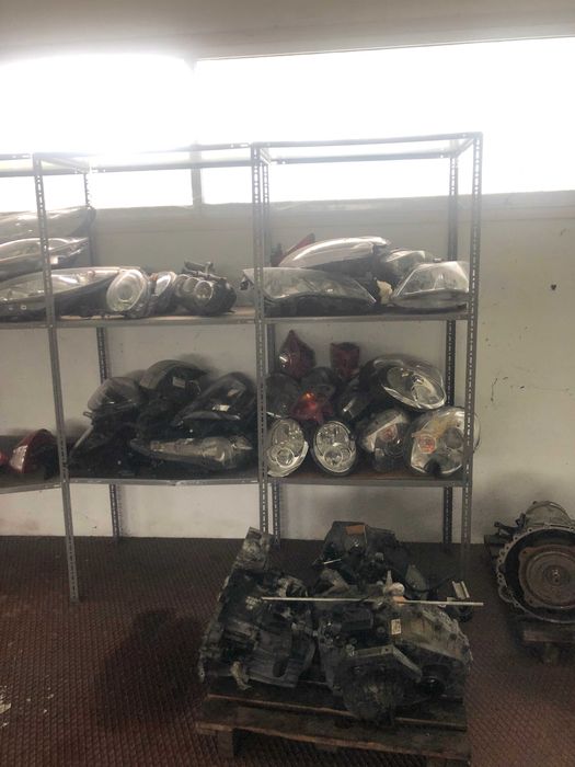 Vendo Lote Faros, Parachoques, Parrillas Audi, BMW, Ferrari, Porsche