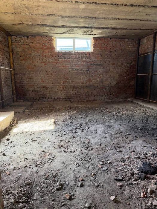 Оренда цокольного приміщення — 150 м², вул. Вокзальна