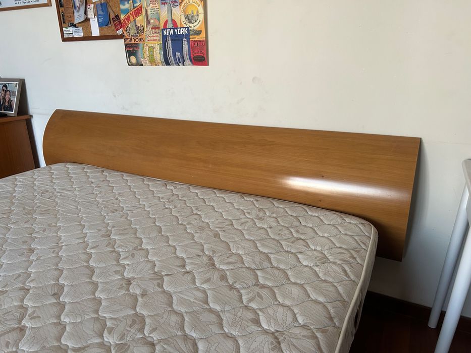 Cama ZAGO Feita a medida de Madeira com Colchão de Molas Ventilado