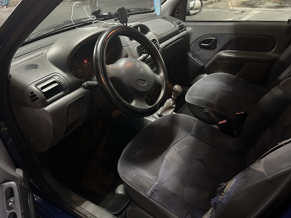 Clio 2000 1.2, 16V