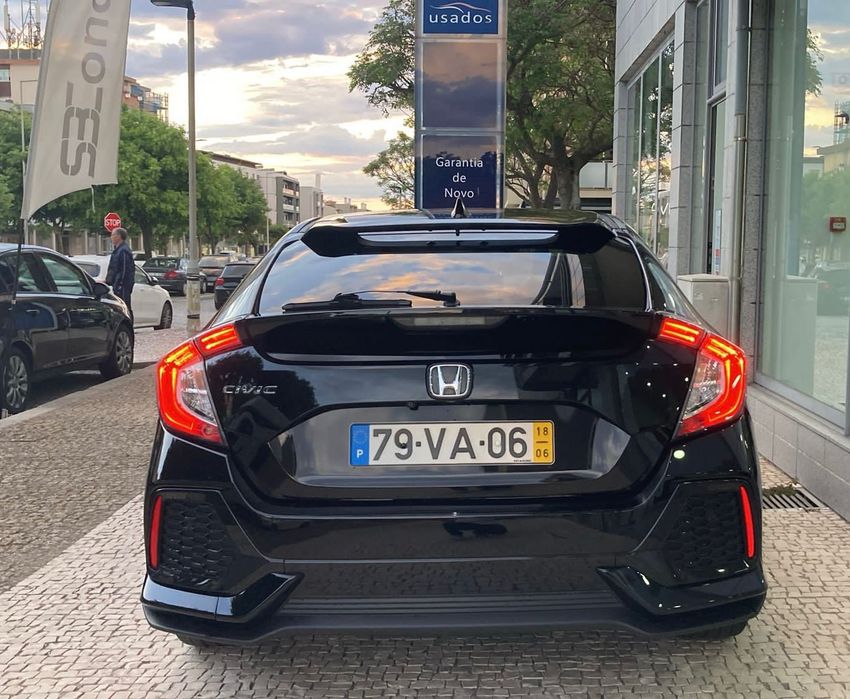 Honda Civic — fotografia 2