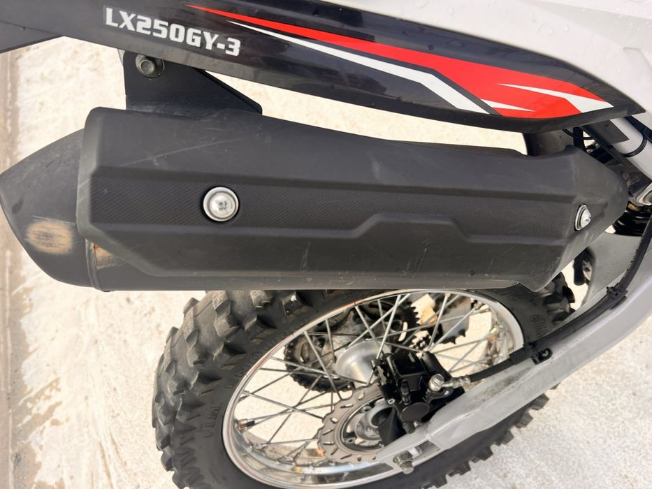 Loncin 250 практично в ідеалі
