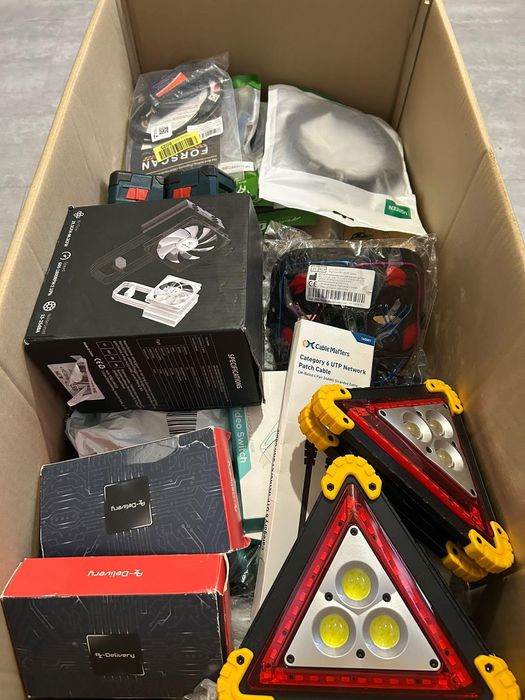 Karton Amazon/Box