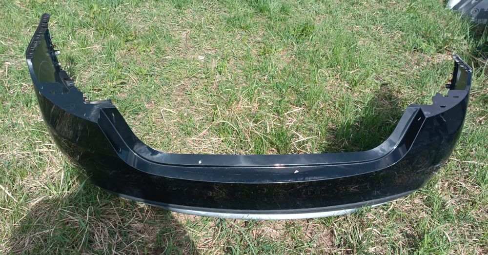 Задній бампер chrysler 200 14-17