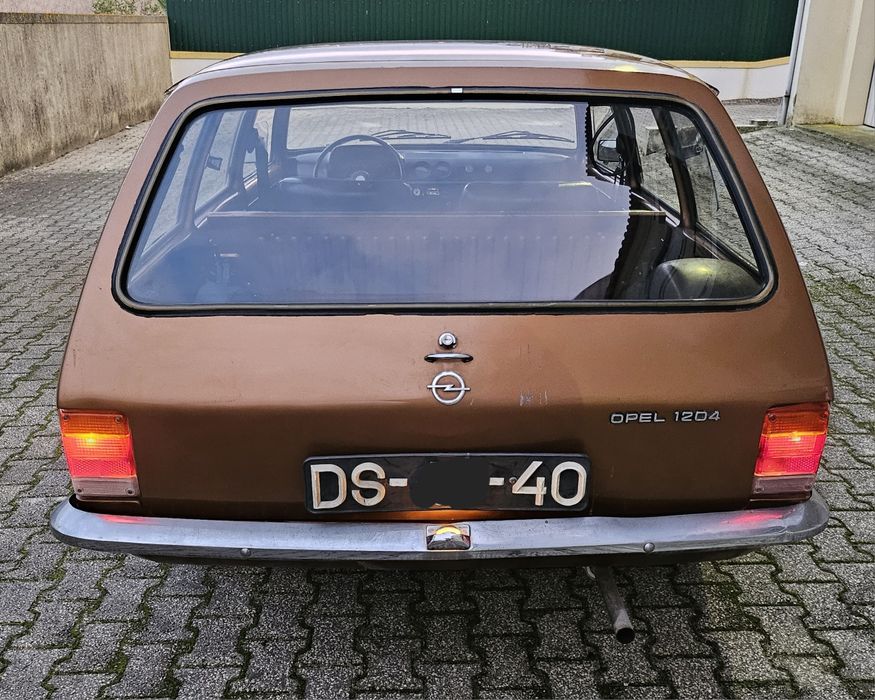 Opel 1204 unica dona