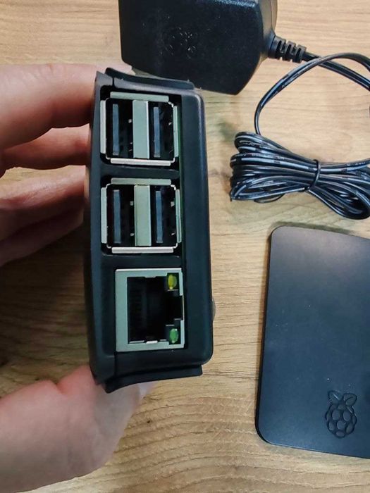 продам raspberry pi 3
