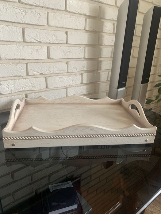 Столик-поднос для завтрака