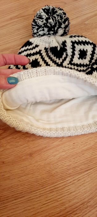 Зимняя шапка Next