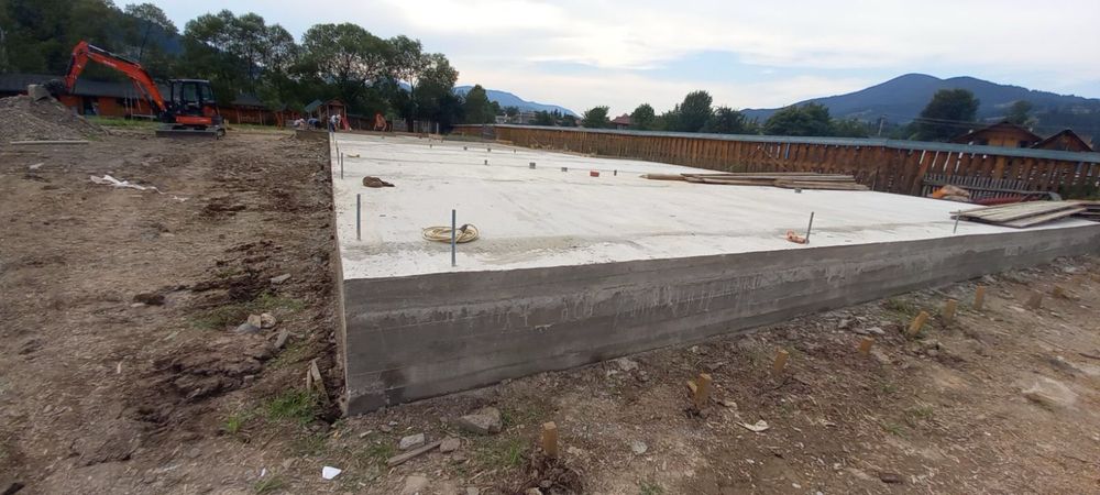 Фундамент, плита, моноліт, лента, септик, земляні роботи, послуги.