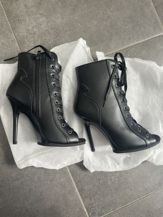 High heels туфлі хілси + наколінники