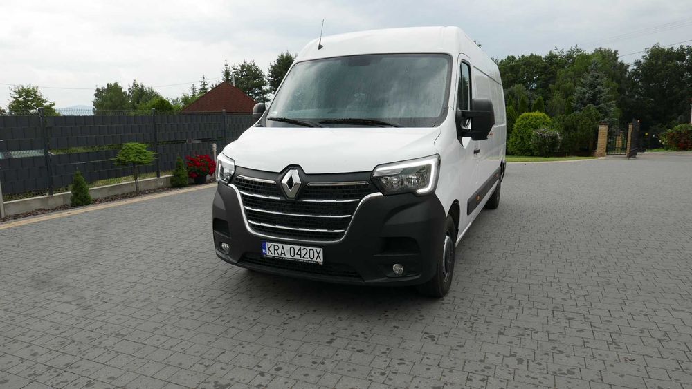 Wynajem aut dostawczych wypożyczalnia samochodów Renault Master Trafic