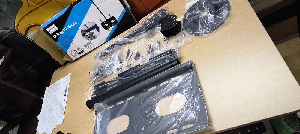 NOWY sufitowy uchwyt do telewizora do 65" cali