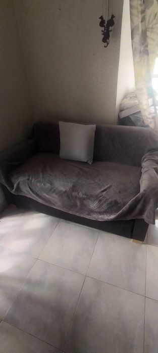Sofá cama em bom estado