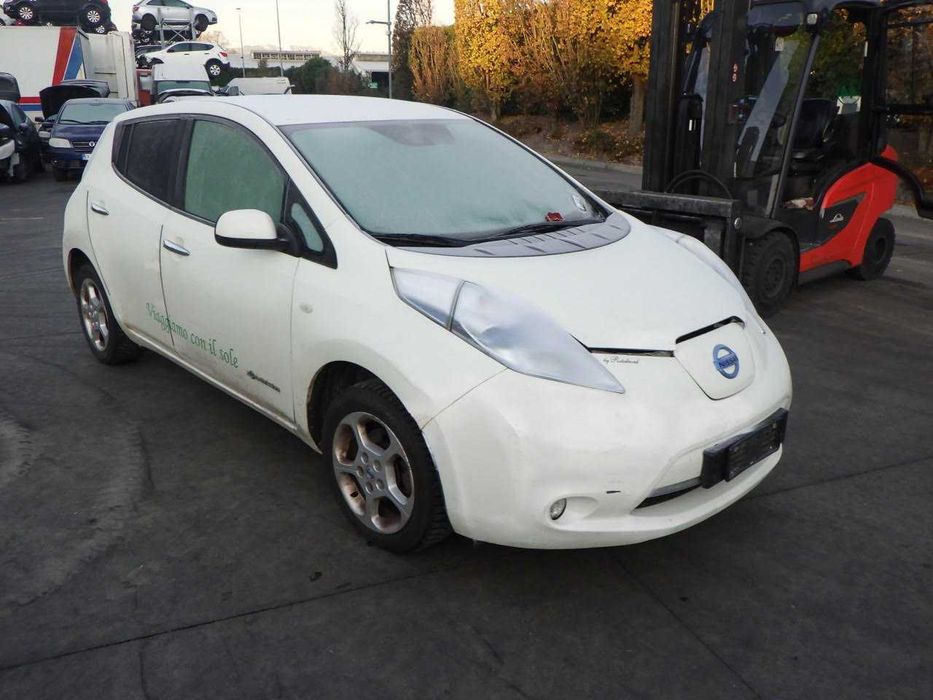 Розборка NISSAN LEAF 11-17 Запчасти Ниссан Лиф Разборка Авторазборка