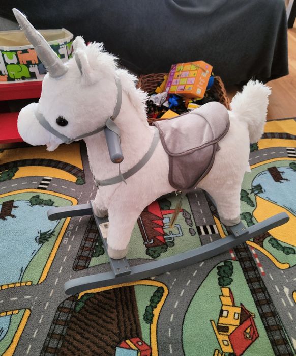 Kruzzel Jednorożec Na Biegunach Konik Koń Interaktywny 65 cm