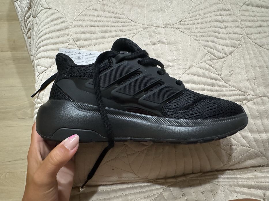 Sapatilhas adidas
