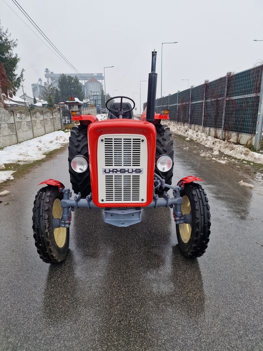 Traktor  Ursus C360 salonowy Stan