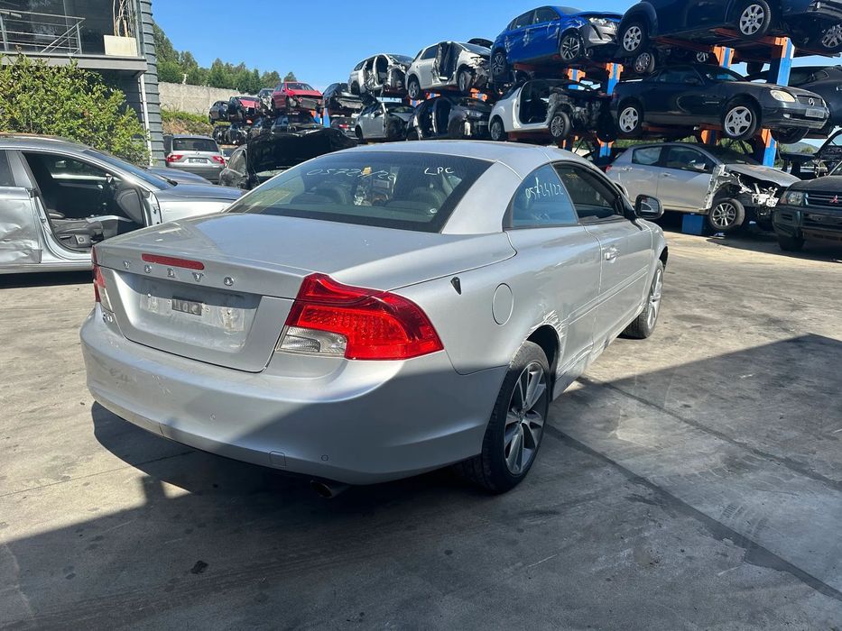 VOLVO C 70 2.0 D3 (MOTOR D5204T) DE 2012 PARA PEÇAS