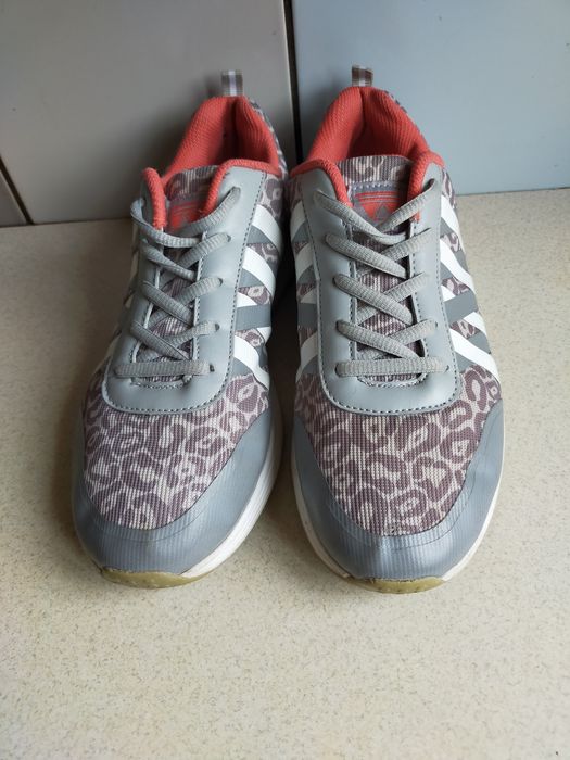 Buty sportowe 41
