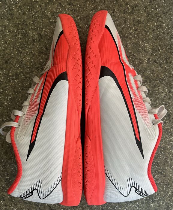 Футбольні бутси, футзалки, розмір 40,5