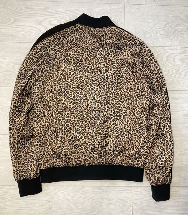 Жіночий бомбер Zara S леопардовий принт куртка Zara