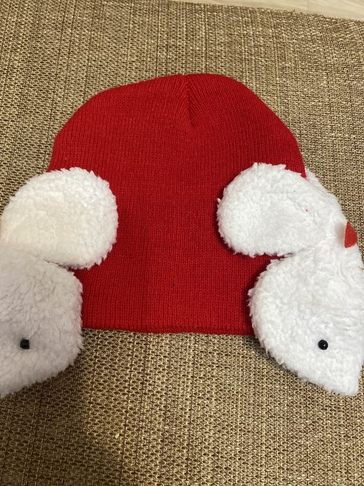 Продам шапочку с зайками