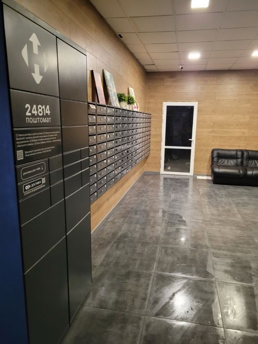 Продаж з ремонтом 1-кімнатна роздільна квартира Вул.Тодося Осьмачки 58а Троєщина новобудова своя котельня без відключень клубний дім Деснянський район