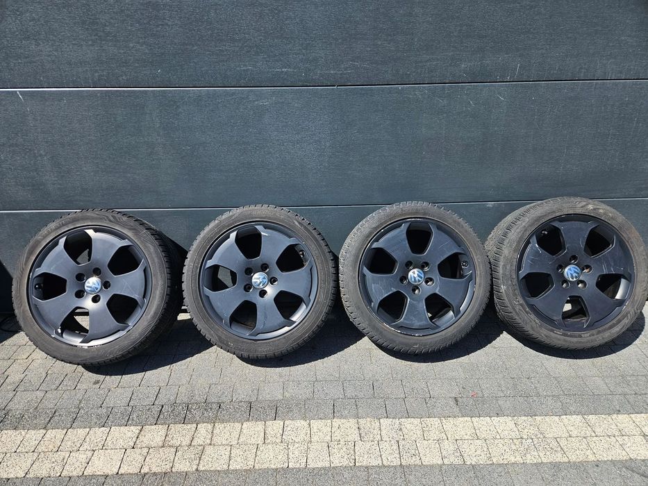 Felgi Aluminiowe 5X112 7.5JX17 ET56 FI 57.1 AUDI A3 8P 8P0601025C